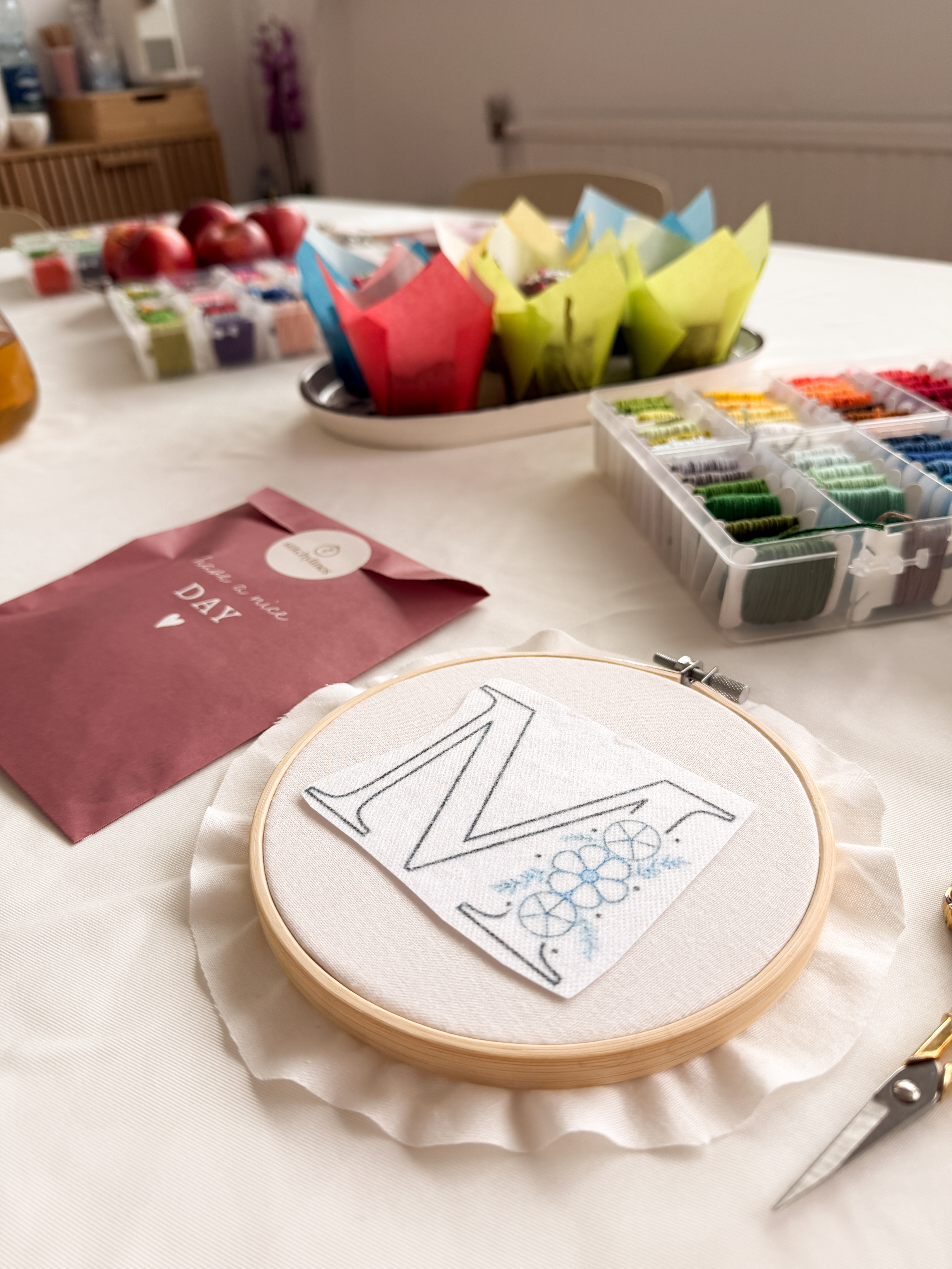 Stickerei im Atelier
